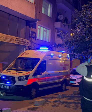 Tekirdağ Çorlu’da Konaklama Evinde Şüpheli Ölüm: Kanlar İçinde Bulundu