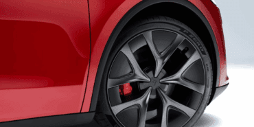 Tesla Sportif Canavarını Piyasaya Sürdü! Türkiye Fiyatı Şaşırttı