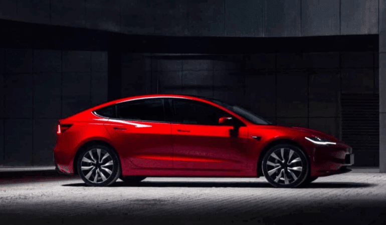 Tesla, Türkiye’de Fiyatını Güncelledi: Sevilen Modelin Yeni Fiyatı Belli Oldu