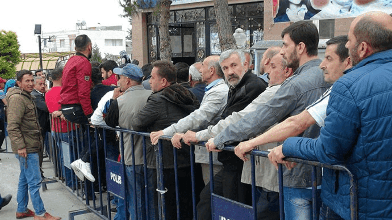 TÜİK Duyurdu, İşsizlik Ağustosta Arttı