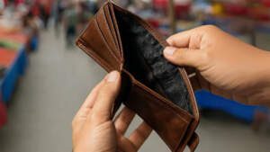 TÜRK-İŞ Açıkladı: Geçim Çıkmazı Derinleşiyor! Yoksulluk Sınırı 4 Asgari Ücreti Geçti