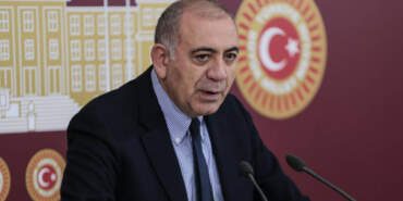 Zehir Zemberek Sözlerle İstifa Etmişti! CHP İstanbul’a Kayyım Olarak Atanan Gürsel Tekin Kimdir? CHP İçin Ne Demişti?