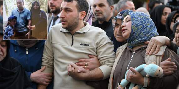 Aynı aileden 4 kişi enkaz altında kalmıştı: Gebze’de çöken binada hayatını kaybedenler toprağa verildi