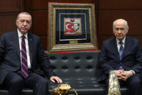 Bahçeli’den Cumhurbaşkanı Erdoğan’a ‘102. Yıl’ Hediyesi