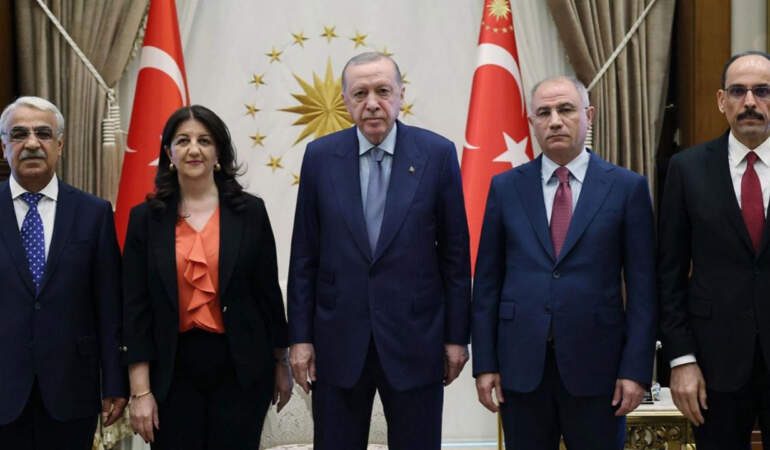 Cumhurbaşkanı Erdoğan ile İmralı Heyeti’nin Görüşme Saati Değişti