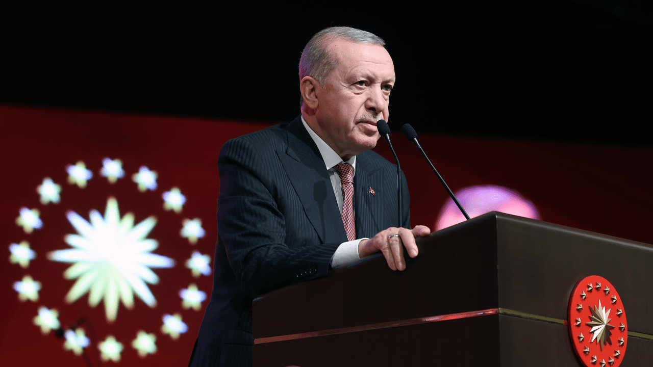 Cumhurbaşkanı Erdoğan’dan ‘Güvenli Türkiye’ Mesajı! ‘Bu Hassas Süreci Suhuletle Yöneteceğiz’