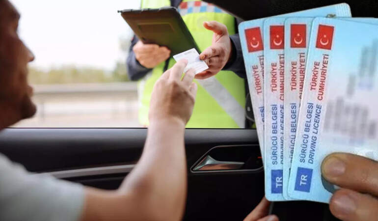 Ehliyette Son Gün Geldi Çattı! Bugün 15 TL, Yarın 7 Bin TL Ödenecek
