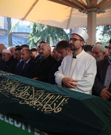 Gebze’de Çöken Binada Hayatını Kaybeden Bilir Ailesi Son Yolcuklarına Uğurlandı