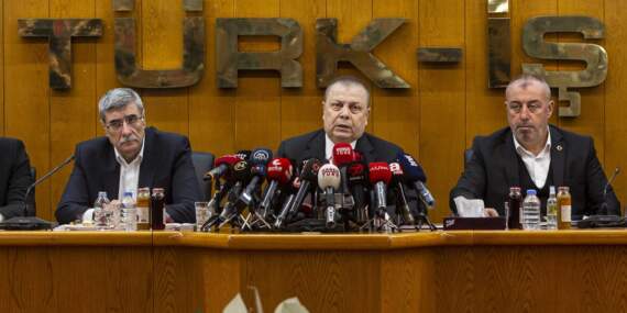 TÜRK-İŞ asgari ücret gündemiyle toplanıyor