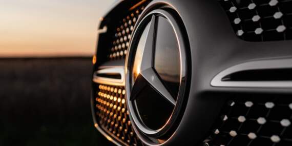 Mercedes tarihinin en hızlı SUV’u yolda: 3 motorlu canavar tam 900 beygir güç üretecek