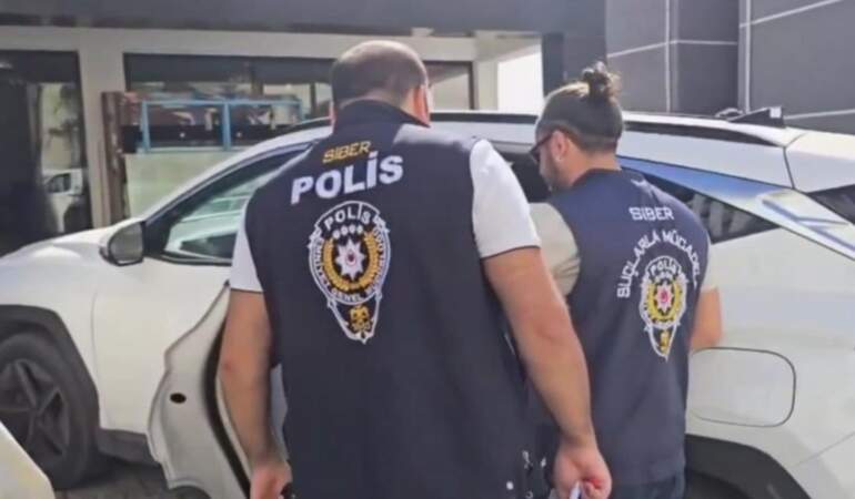 24 internet adresine erişim engeli