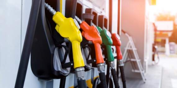 Akaryakıtta tabela değişti: Benzine zam geldi