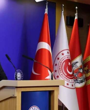 Bakanlık duyurdu: Türkiye, Suriyeli askerlere eğitim vermeye başlıyor