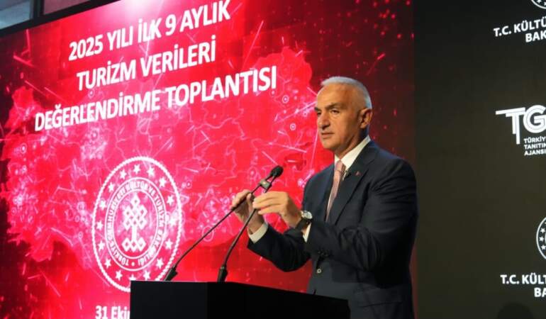 Bakan Ersoy 2025 yılı üçüncü çeyrek turizm verilerini açıklandı: ”Hedeflediğimiz geliri tutturacağız’