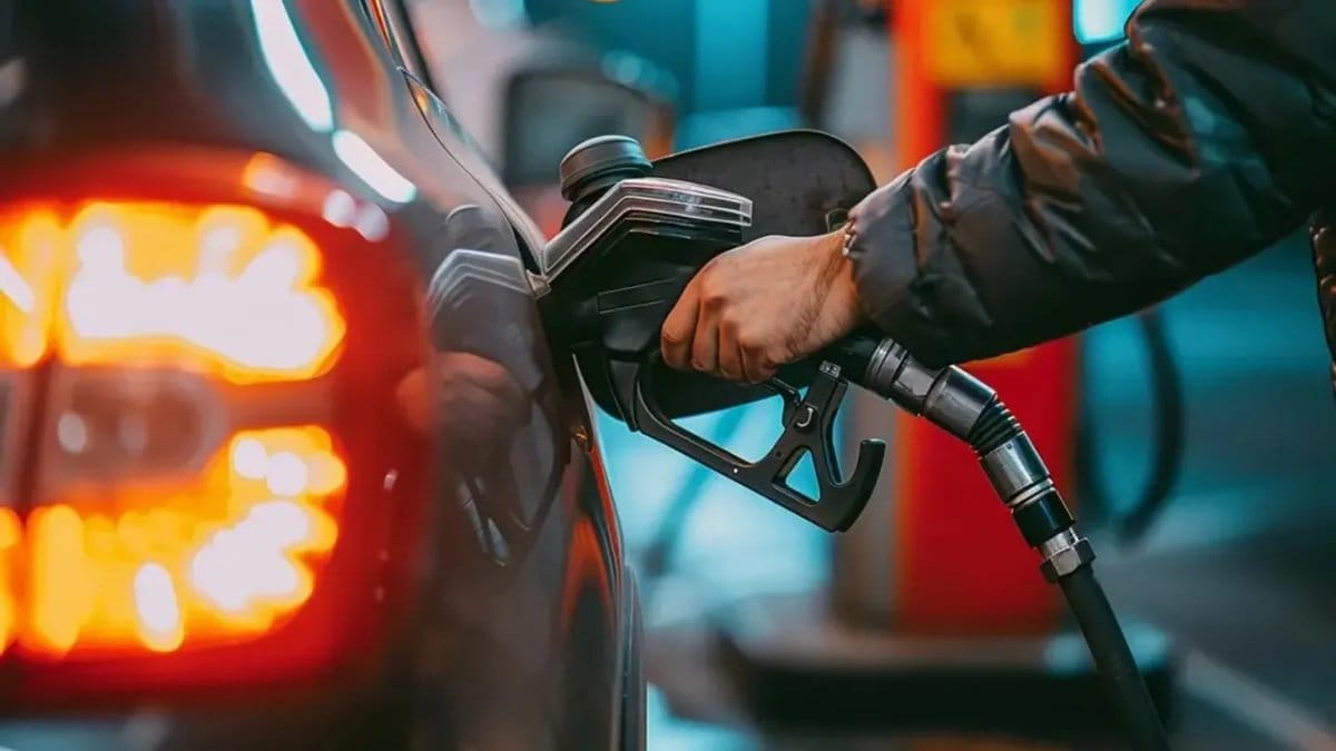 Akaryakıt fiyatları değişti mi? 1 Kasım akaryakıt fiyatları: Benzinde, motorinde zam veya indirim var mı?