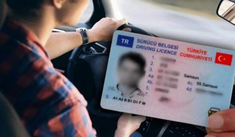 Ehliyet yenilemede süre doldu: 7 bin 438 lira ödenecek