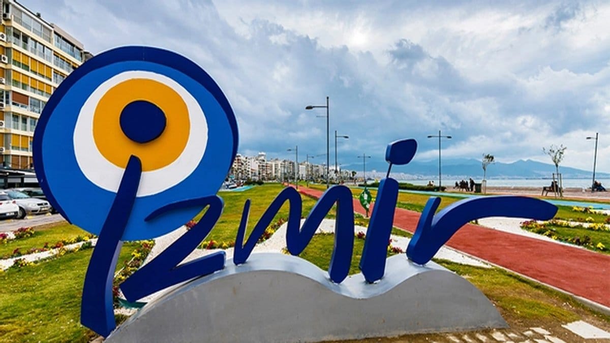 Kasım geldi, yaz gitmedi! İzmir’de termometreler zirvede: İşte Pazar günü rekor kıracak ilçeler