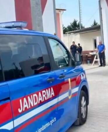 Yurt dışına kaçmaya çalışan FETÖ üyeleri tutuklandı