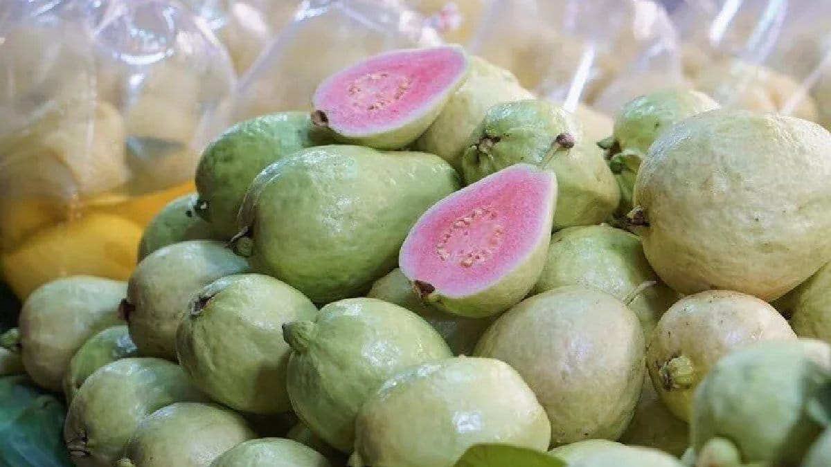 Sürpriz yumurta meyvesi! Dışı aynı ama içinden ne çıkacağını asla tahmin edemezsiniz