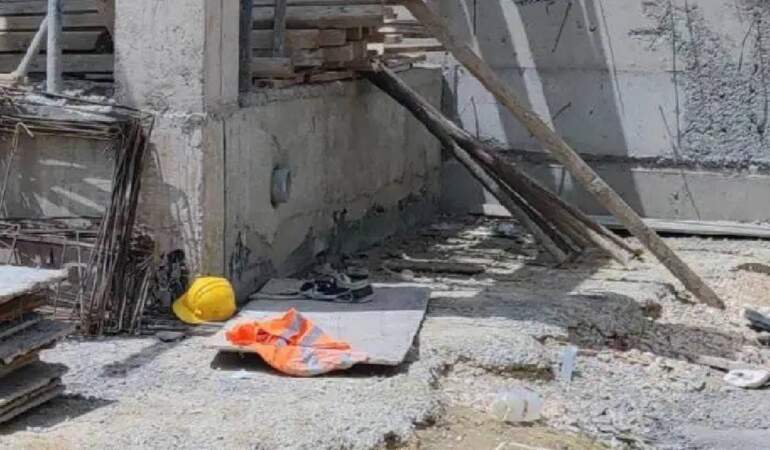 14 yaşındaki çocuk inşaatta düşerek öldü