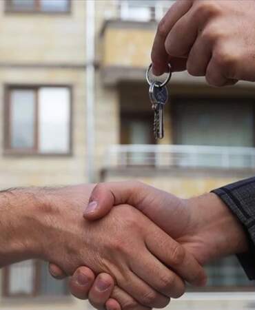 Bakanlık, 51 ilde 512 taşınmazı açık artırmayla satışa çıkarıyor