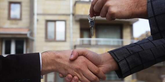 Bakanlık, 51 ilde 512 taşınmazı açık artırmayla satışa çıkarıyor
