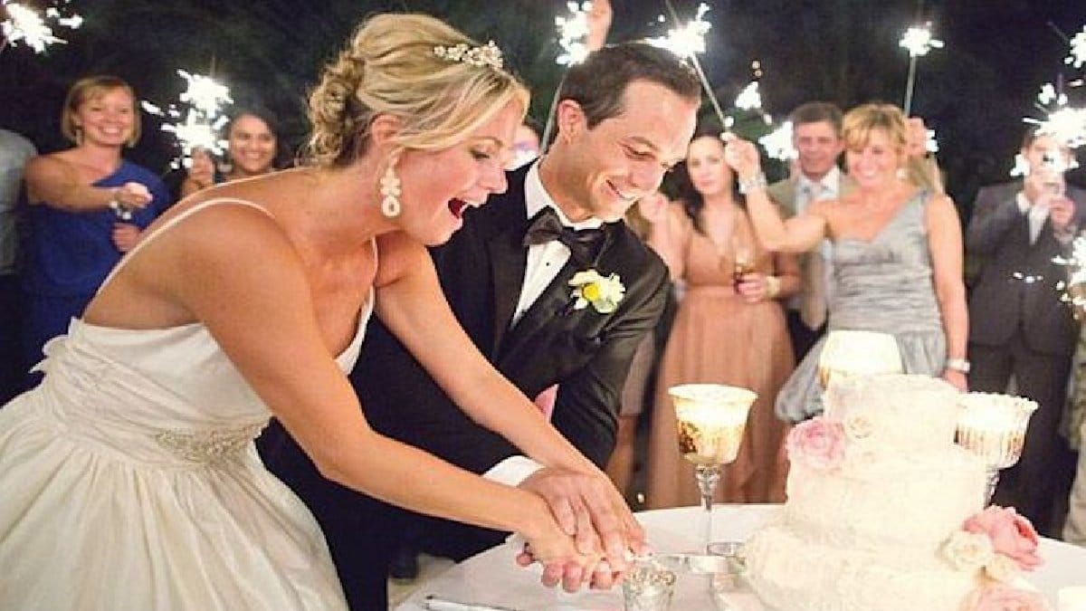 Özel günlerin vazgeçilmezleri… Fiyatları dudak uçuklatıyor, rakamları gören bununla düğün yaparım diyor