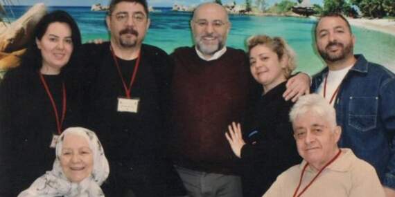 Buğra Gökçe’den Aile Bakanlığı’na cezaevinden fotoğraf: ‘Biz aile yılında böyle bir fotoğrafa sahibiz’