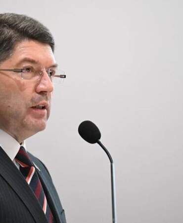 Adalet Bakanı Tunç’tan Özel’in sözlerine cevap: ‘Hiç kimse konumu ne olursa olsun ayrıcalıklı değildir’