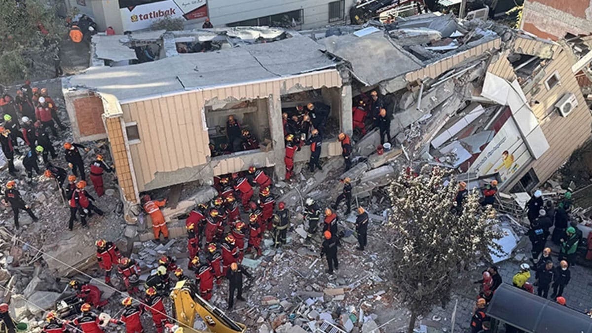 Gebze’deki 7 katlı binanın çökme nedeni açıklandı: Kendi zeminine bağlı