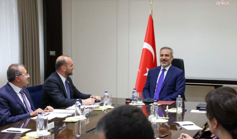 Fidan, MÜSİAD heyeti ile bir araya geldi