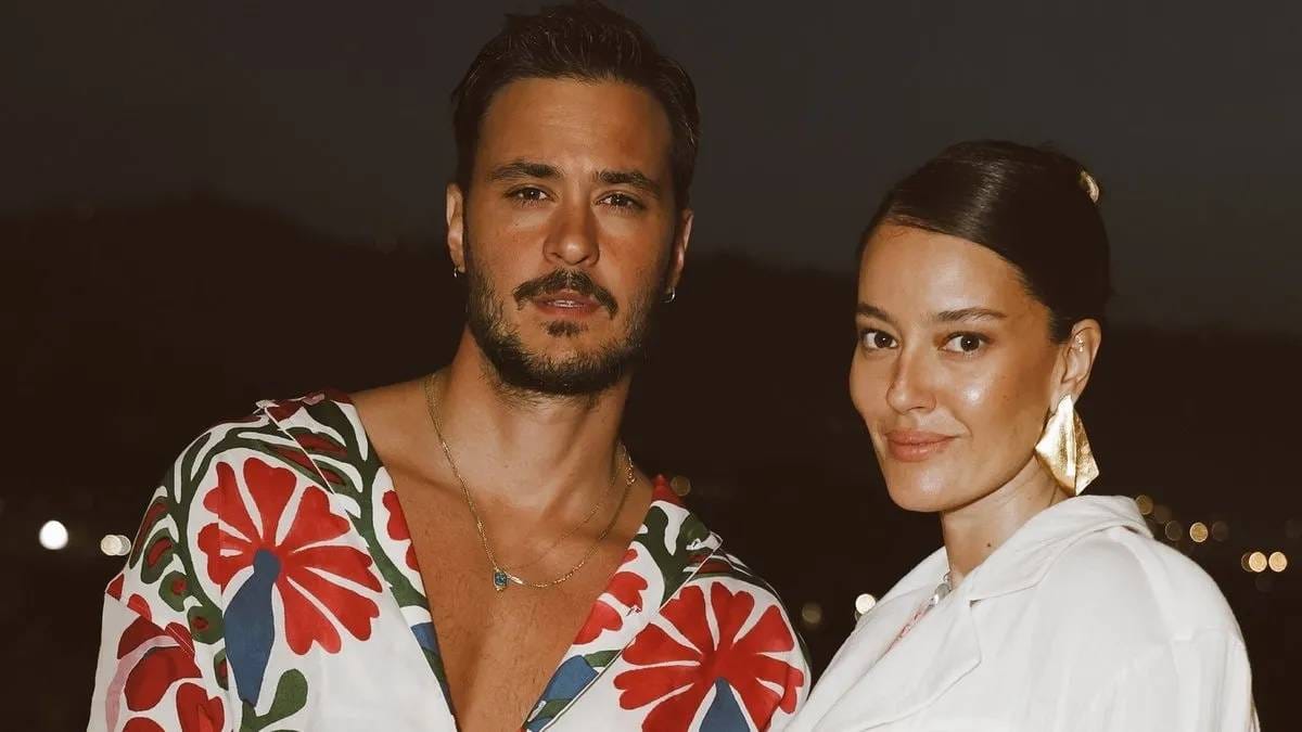 Boşanmanın ardından yan yanalar! Pelin Akil ve Anıl Altan’dan yeni kare: “Ailem” diyerek paylaştı!