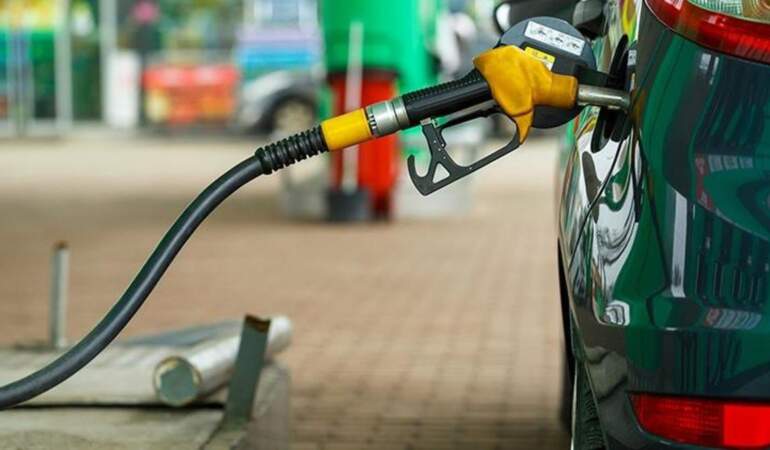 Güncel akaryakıt fiyatları 8 Kasım: İstanbul, Ankara, İzmir benzin, motorin ve LPG litre fiyatları ne kadar?