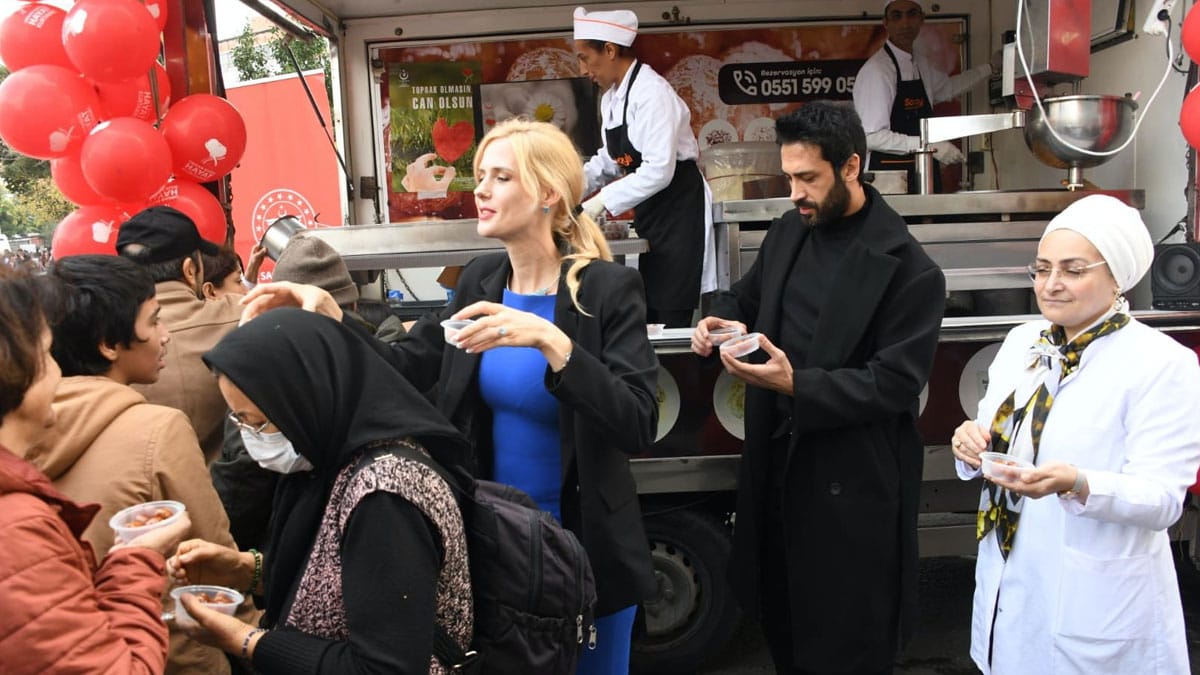 Wilma Elles ve Emre Özmen’den organ bağışı çağrısı: Hayattan sonra da hayat vermek mümkün