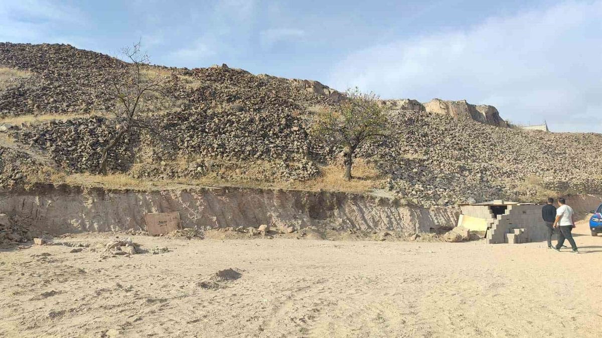 Nevşehir’de kaçak kazıda yeraltı şehri bulundu