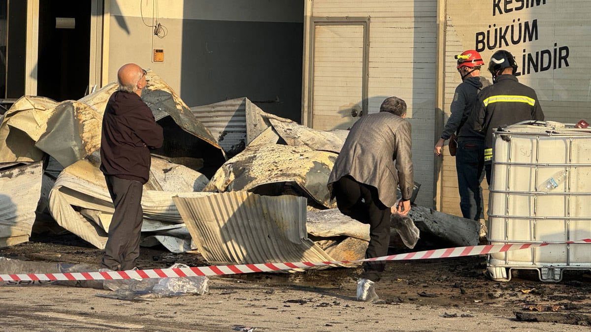 6 işçi hayatını kaybetti: Parfüm dolum fabrikasında bilirkişi heyeti inceleme yaptı