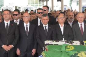 Özel, Turan Aydoğan’ın annesinin cenaze törenine katıldı