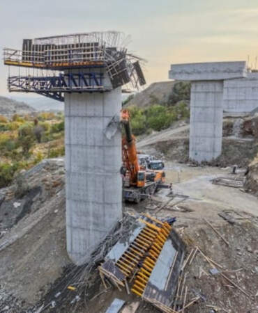 Diyarbakır’da viyadük çökmesiyle 4 işçi hayatını kaybetmişti: Soruşturma kapsamında 4 kişi gözaltına alındı