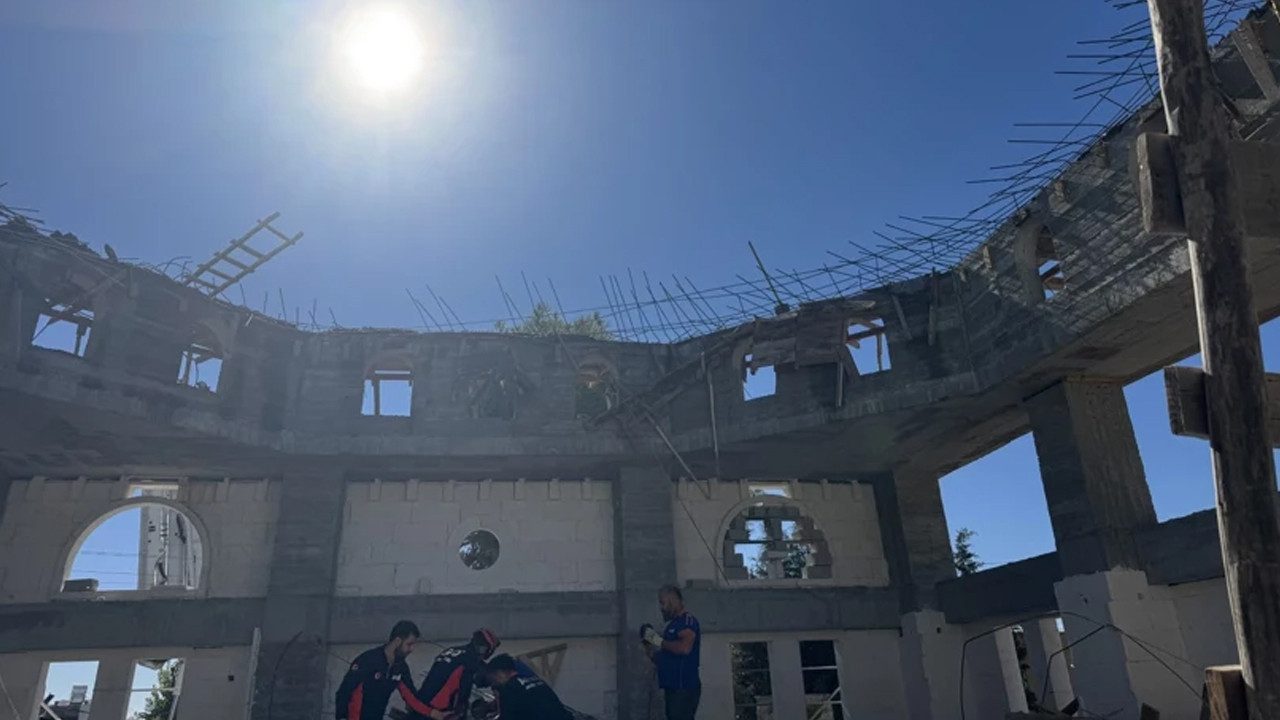 Adıyaman’da Cami İnşaatında Göçük! 6 İşçi Ölümden Döndü