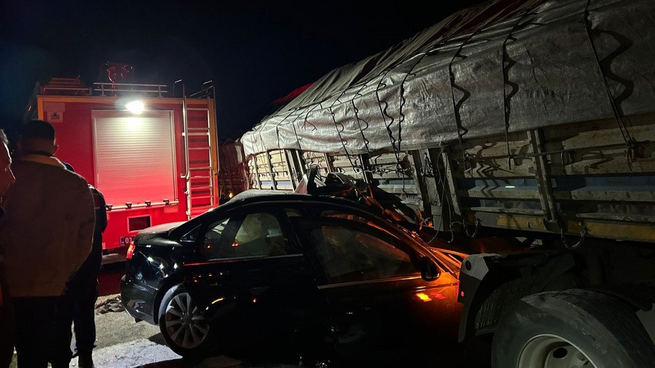 Afyonkarahisar’da Feci Kaza! 2 Ölü, 2 Yaralı