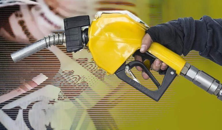 Araç Sahiplerine Kötü Haber: Akaryakıta Dev Zam Geliyor! Pompalar Alev Alacak