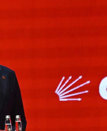 CHP 39. Olağan Kurultayı Başladı: Özel’den ‘Demokrasi’ ve ‘Adalet’ Mesajı