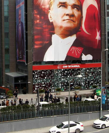 CHP İstanbul İl Başkanlığı Binasına El Konulması Talebi