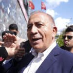 CHP İstanbul’da ‘Kayyıma Devam’ Kararı