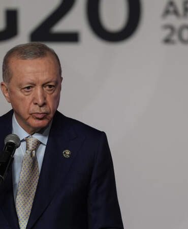 Cumhurbaşkanı Erdoğan, ‘Barış İçin Her Şeyi Seferber Ettik’ Diyerek Duyurdu: Putin İle Görüşeceğim