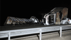 Diyarbakır’da Feci Kaza! Zincirleme Çarpışmada Can Pazarı