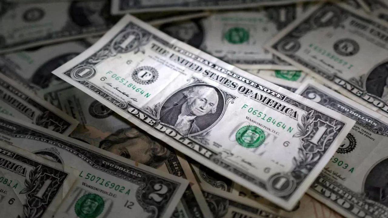 Döviz Ateşi Yeniden Yandı! Euro Rekor Tazeliyor, Dolar Kritik Eşiği Aştı