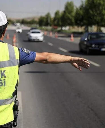 Emniyet Duyurdu: Ankara’da Yarın Bazı Yollar Trafiğe Kapatılacak