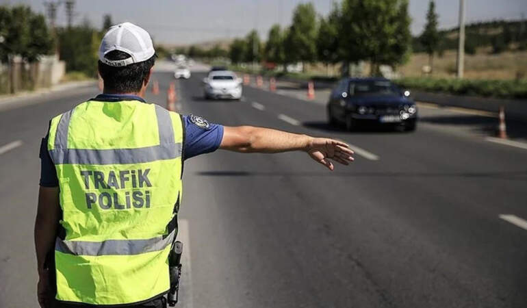 Emniyet Duyurdu: Ankara’da Yarın Bazı Yollar Trafiğe Kapatılacak