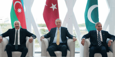 Bakü’de Üçlü Zirve! Görüşmede Neler Konuşuldu?